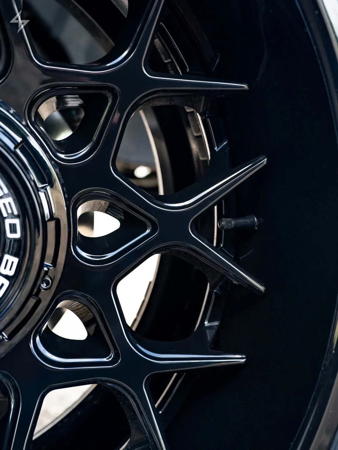 Roues Sentali BFX-5 sur le véhicule d'un client
