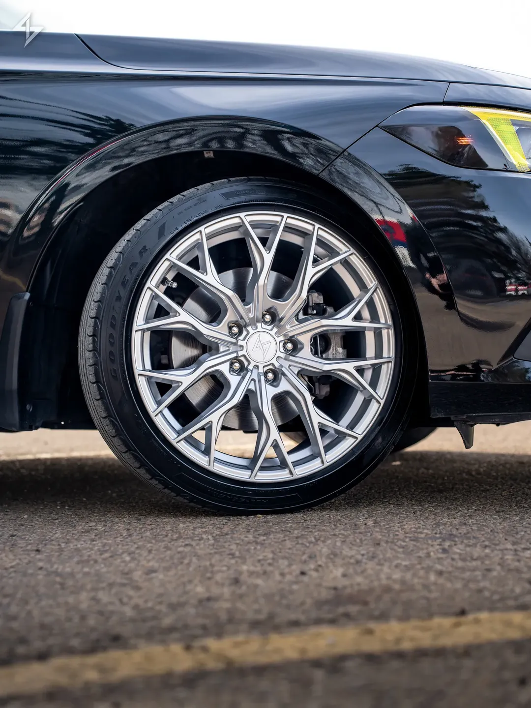 Roues Sentali Breakout sur le véhicule d'un client