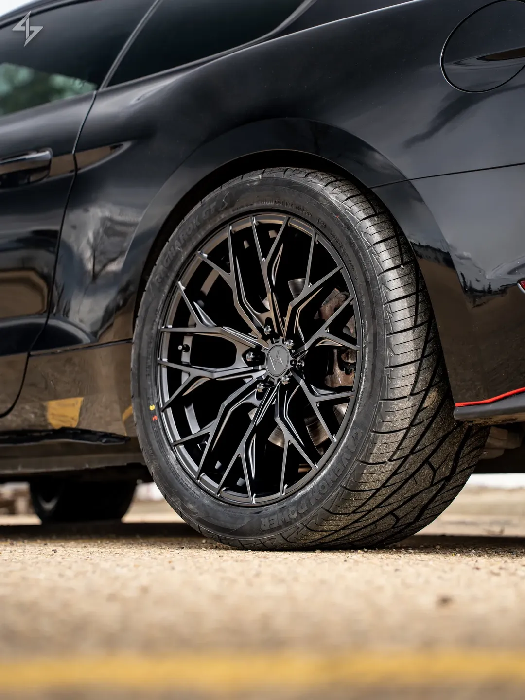 Roues Sentali Breakout sur le véhicule d'un client