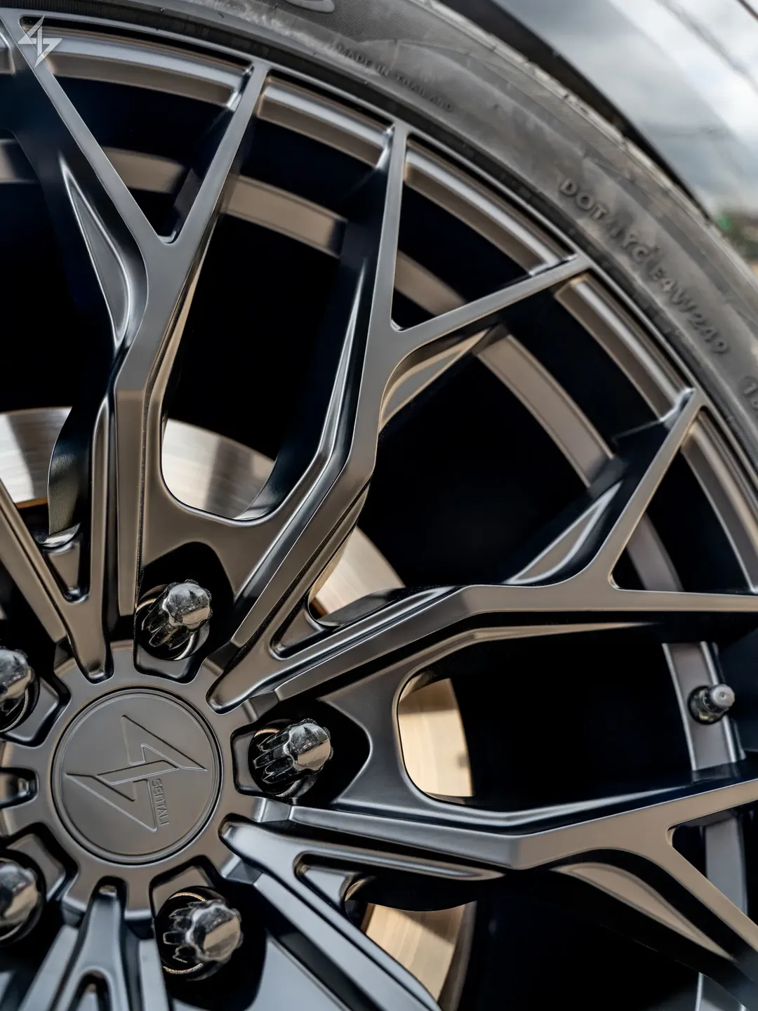 Roues Sentali Breakout sur le véhicule d'un client
