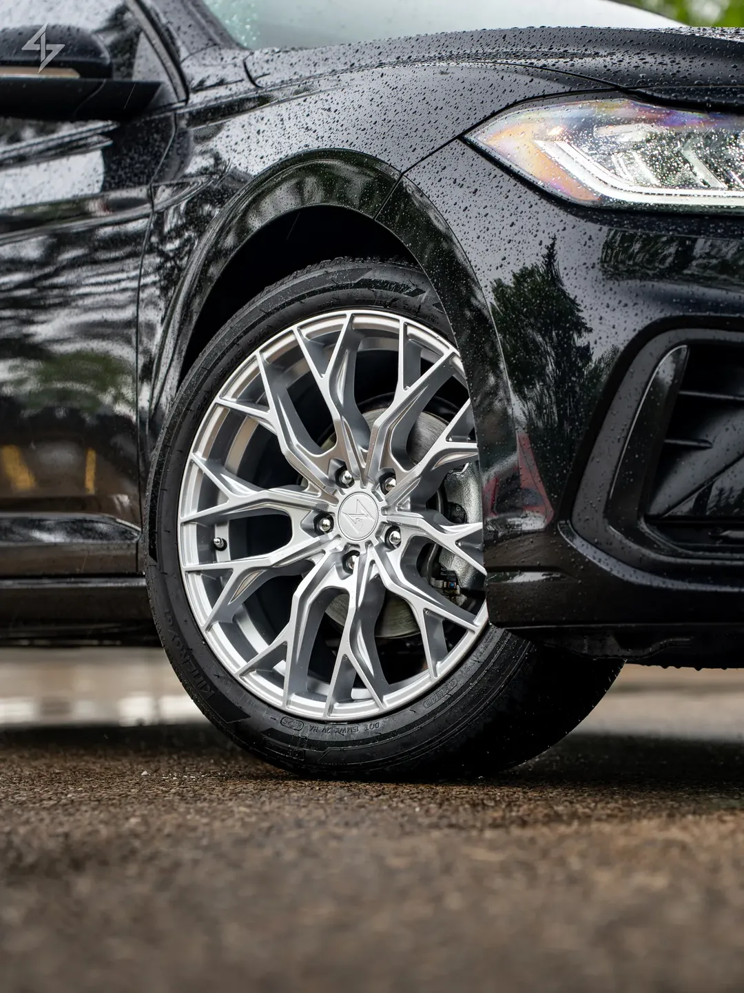 Roues Sentali Breakout sur le véhicule d'un client