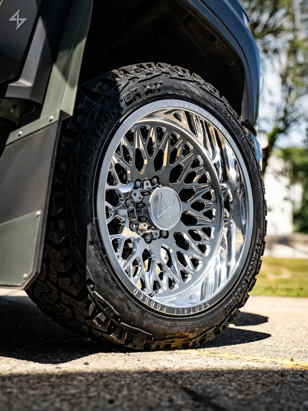 Roues Sentali SF-6 sur le véhicule d'un client