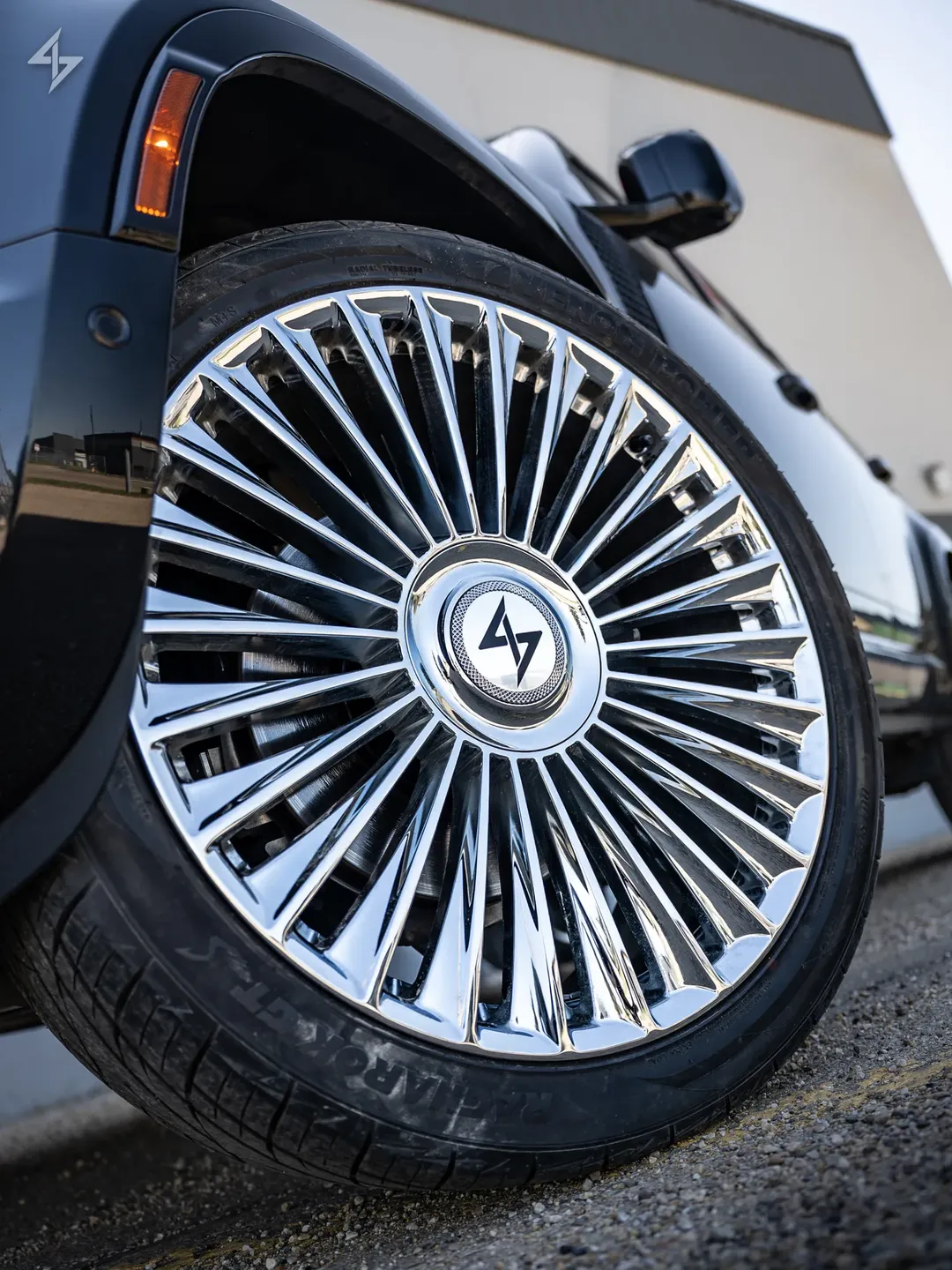 Roues Sentali Turbine sur le véhicule d'un client