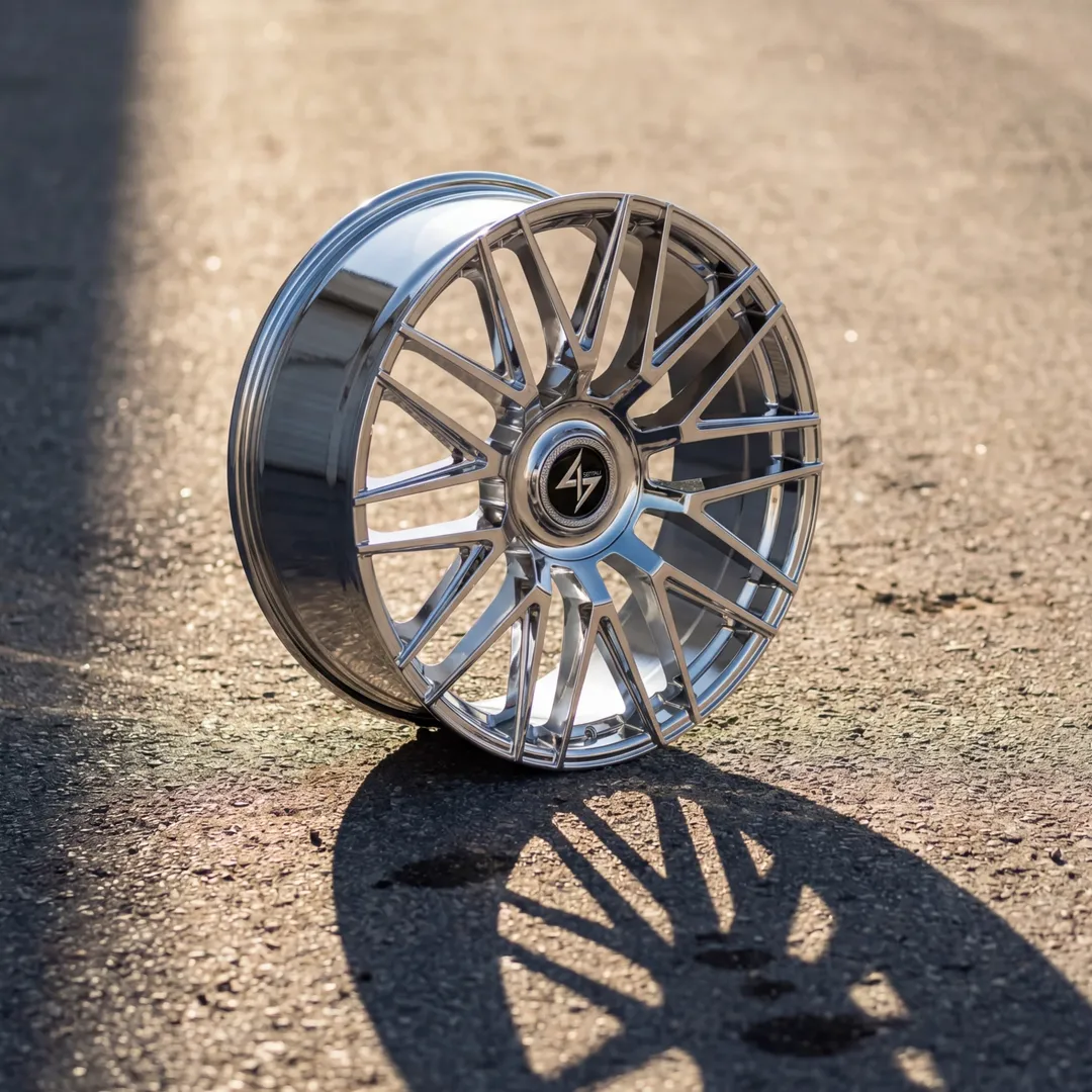 Roues Sentali Empire sur le véhicule d'un client