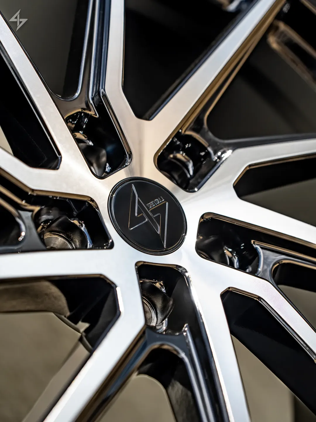 Roues Sentali Apex sur le véhicule d'un client