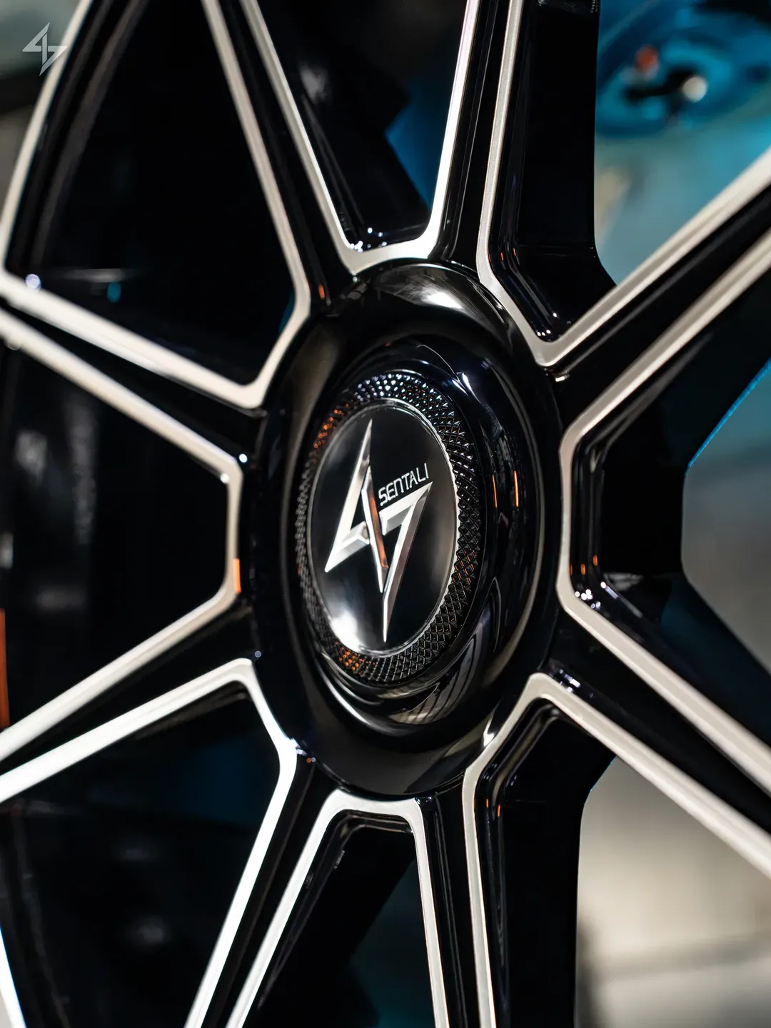 Roues Sentali Aristocrat sur le véhicule d'un client
