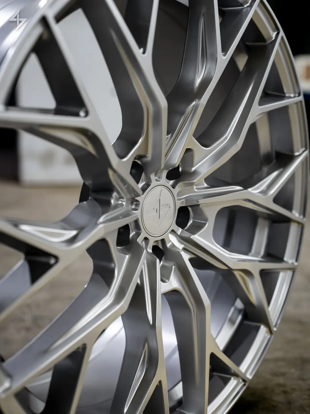Roues Sentali Breakout sur le véhicule d'un client