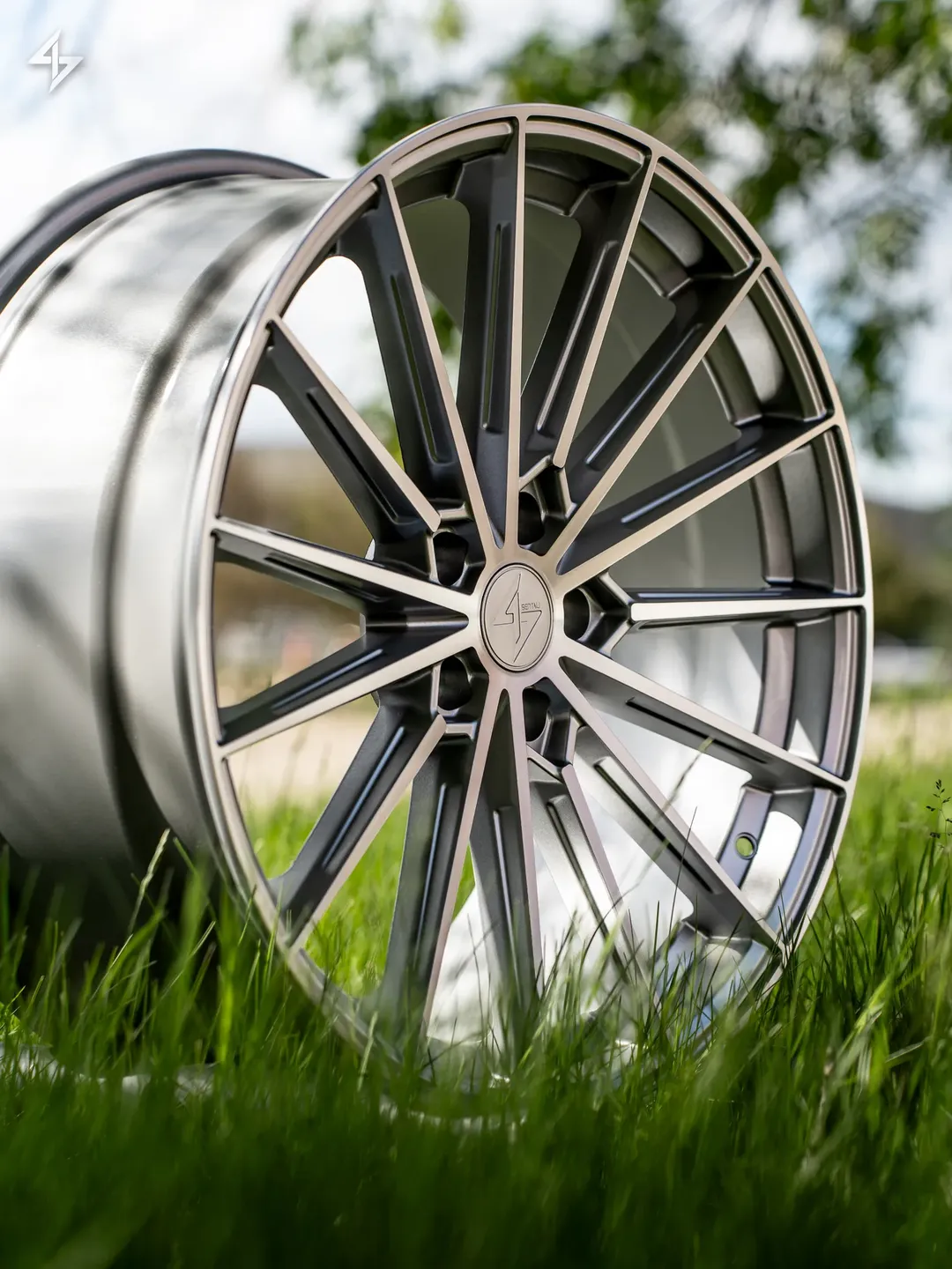 Roues Sentali Recoil sur le véhicule d'un client