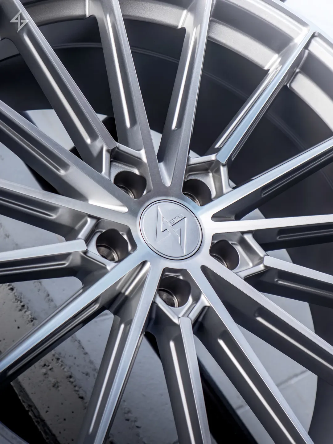 Roues Sentali Recoil sur le véhicule d'un client