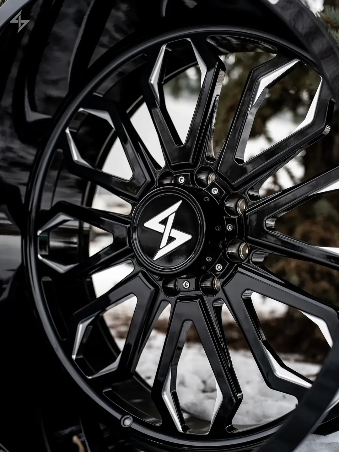 Roues Sentali SF-3 sur le véhicule d'un client