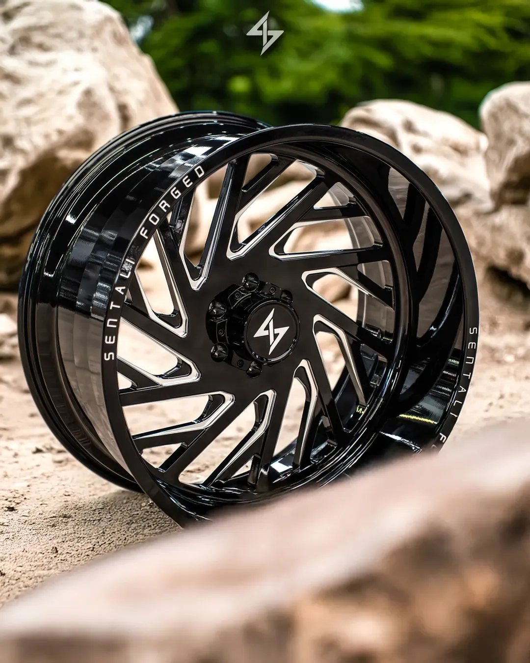 Roues Sentali SF-7 sur le véhicule d'un client